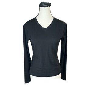 REI Black V-Neck Long Sleeve Top moisture transport system